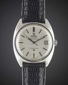 A GENTLEMAN'S STAINLESS STEEL OMEGA CONSTELLATION AUTOMATIC CHRONOMETER WRIST WATCH CIRCA 1968, REF.