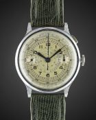 A GENTLEMAN'S LARGE SIZE CHROME PLATED NICELY SINGLE BUTTON CHRONOGRAPH WRIST WATCH CIRCA 1940