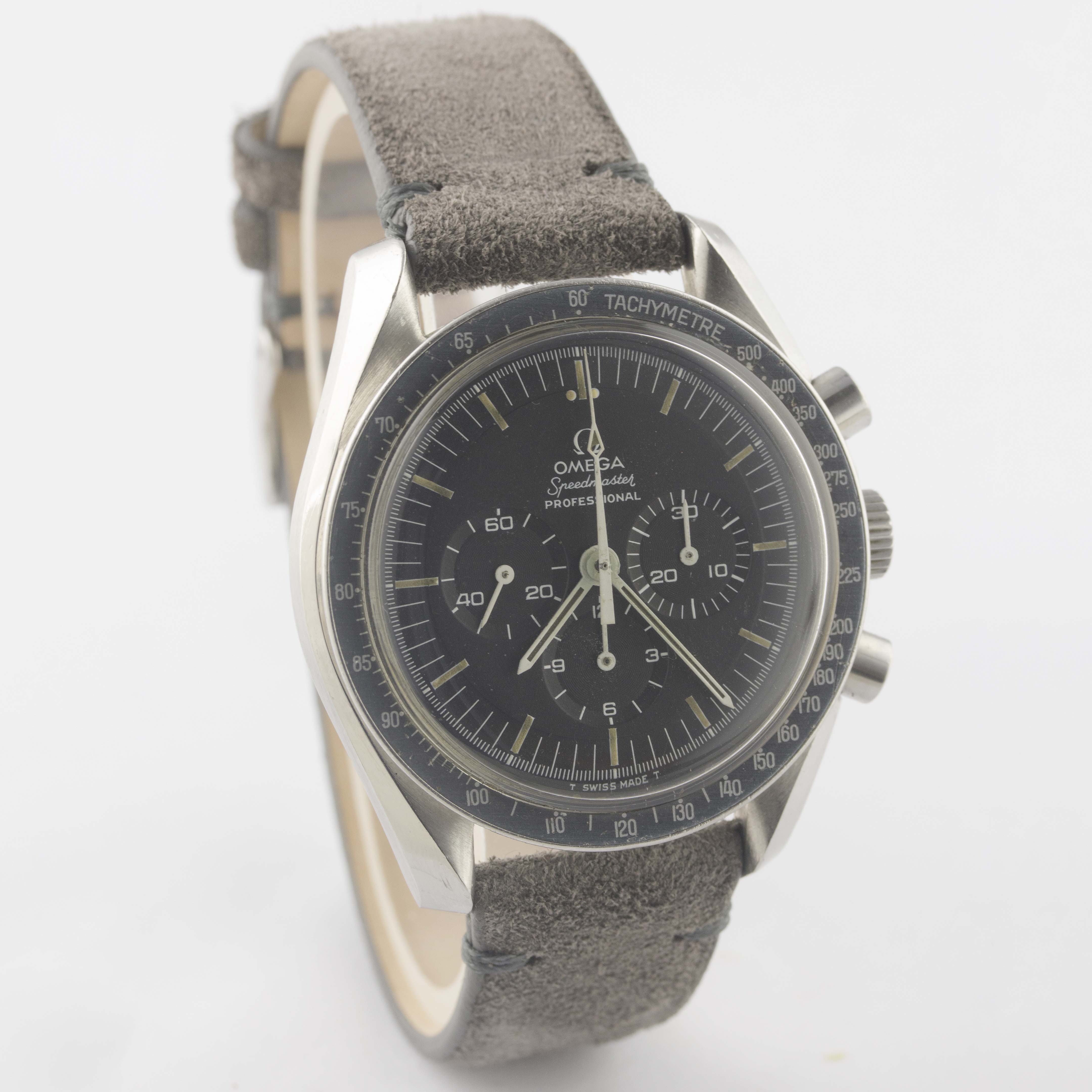 A RARE GENTLEMAN'S STAINLESS STEEL OMEGA SPEEDMASTER PROFESSIONAL CHRONOGRAPH WRIST WATCH DATED - Image 7 of 12