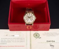 A FINE GENTLEMAN'S 18K SOLID YELLOW GOLD OMEGA CONSTELLATION CHRONOMETER WRIST WATCH CIRCA 1950s,