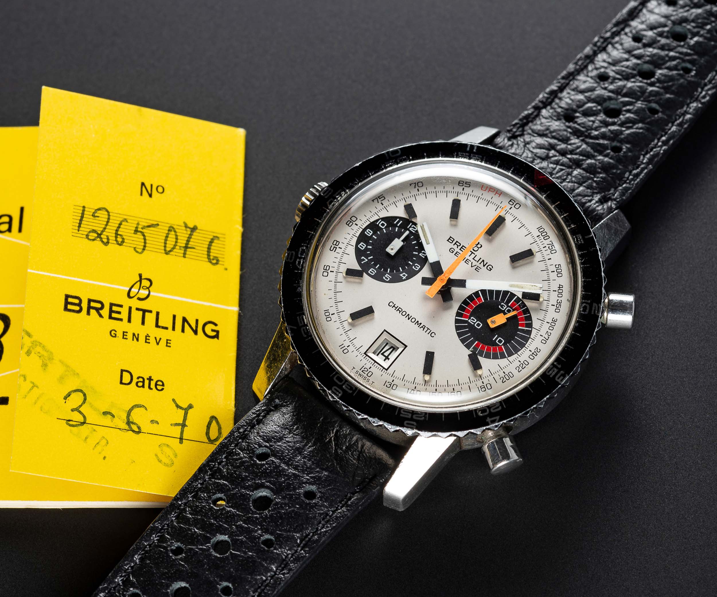 A GENTLEMAN'S STAINLESS STEEL BREITLING CHRONOMATIC CHRONOGRAPH WRIST WATCH DATED 1970, REF. 2110