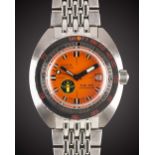 A GENTLEMAN'S STAINLESS STEEL DOXA SUB 300 PROFESSIONAL "BLACK LUNG" AUTOMATIC DIVERS BRACELET WATCH