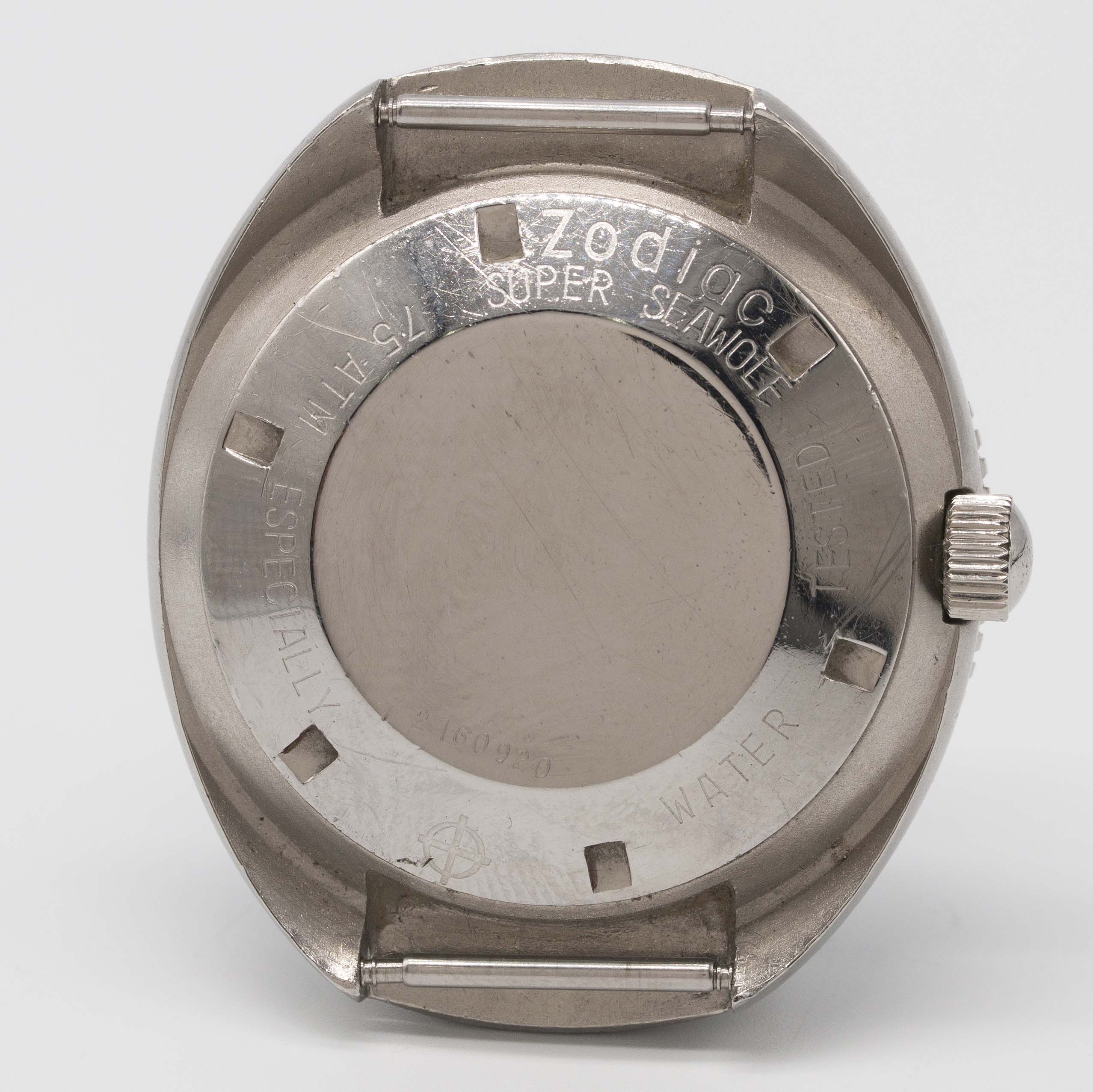 A GENTLEMAN'S STAINLESS STEEL ZODIAC SUPER SEA WOLF AUTOMATIC DIVERS WRIST WATCH CIRCA 1970, REF. - Image 6 of 10