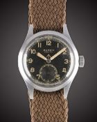 A GENTLEMAN'S BRITISH MILITARY BUREN GRAND PRIX W.W.W. WRIST WATCH CIRCA 1940s, PART OF THE "DIRTY