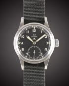 A GENTLEMAN'S STAINLESS STEEL BRITISH MILITARY OMEGA W.W.W. WRIST WATCH CIRCA 1940s, PART OF THE "