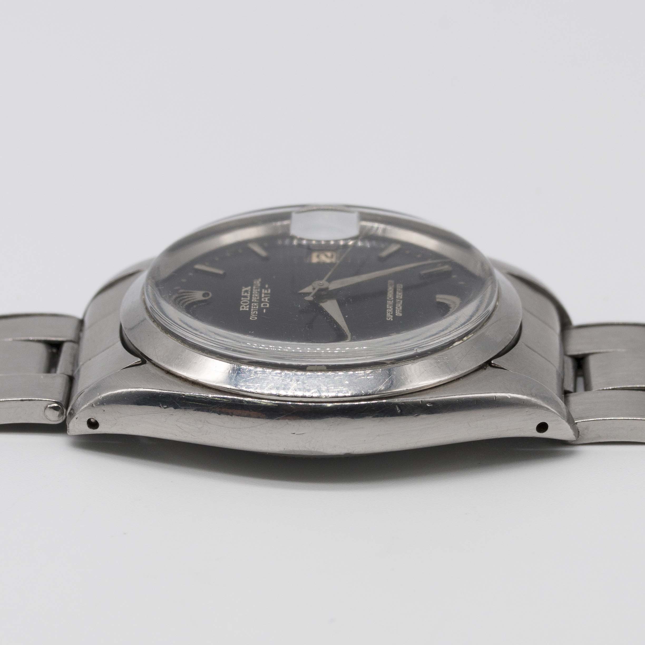 A GENTLEMAN'S STAINLESS STEEL ROLEX OYSTER PERPETUAL DATE BRACELET WATCH CIRCA 1961, REF. 1500 GLOSS - Image 11 of 12
