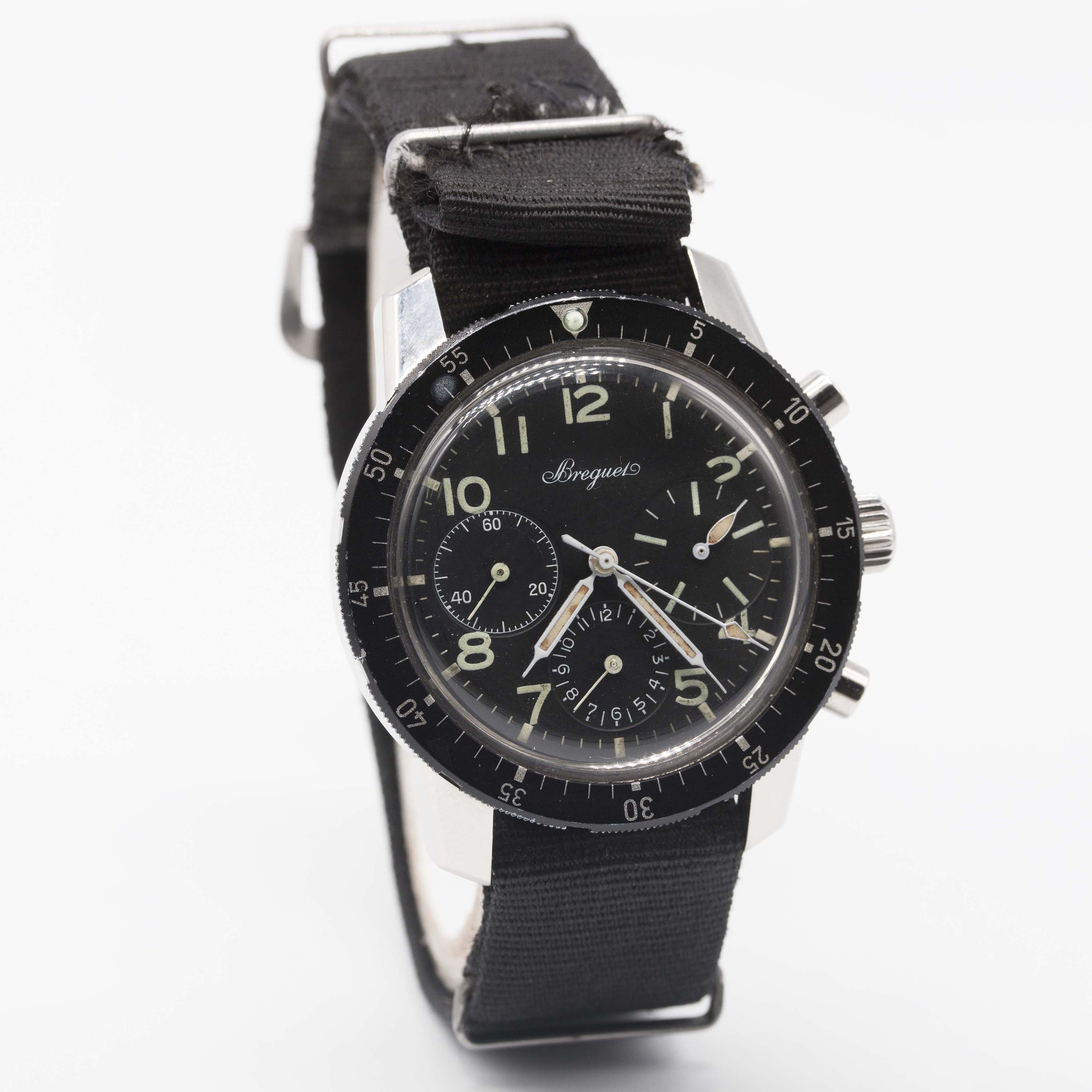 A RARE GENTLEMAN'S STAINLESS STEEL BREGUET TYPE XX FLYBACK CHRONOGRAPH PILOTS WRIST WATCH CIRCA - Image 6 of 11