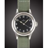 A GENTLEMAN'S STAINLESS STEEL BRITISH MILITARY OMEGA RAF PILOTS WRIST WATCH DATED 1956, WITH BLACK