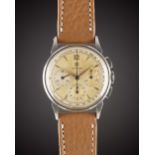 A GENTLEMAN'S STAINLESS STEEL OMEGA CHRONOGRAPH WRIST WATCH CIRCA 1956, REF. 2277-2 WITH