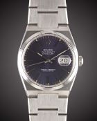 A GENTLEMAN'S SIZE STAINLESS STEEL ROLEX OYSTERQUARTZ DATEJUST BRACELET WATCH CIRCA 1982, REF. 17000