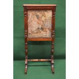 Victorian mahogany fire screen having adjustable tapestry screen supported on turned columns