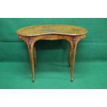 Walnut kidney shaped ladies writing table having single drawer,