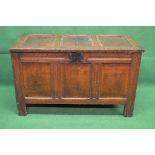 Oak three panel coffer opening to reveal storage space,