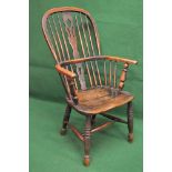 Elm Windsor chair having hoop back with pierced back splat over solid seat and supported on turned