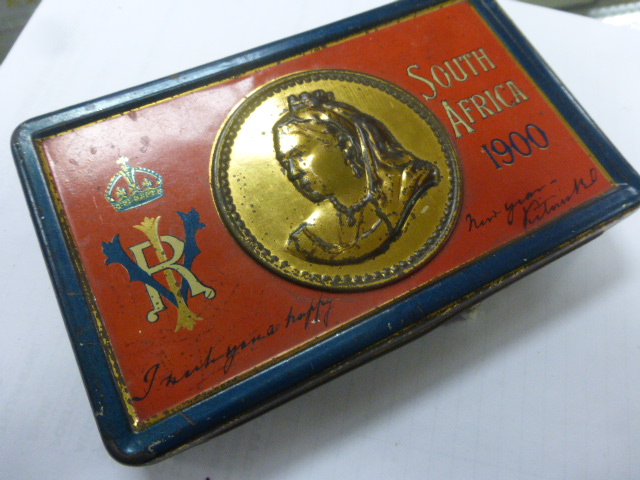 Boer War chocolate Christmas tin 1900, with contents plus a small collection of Military and other - Image 19 of 21