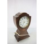 A Edwardian mahogany mantel clock