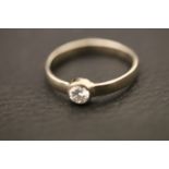 Fully hallmarked 18ct white gold diamond solitaire ring