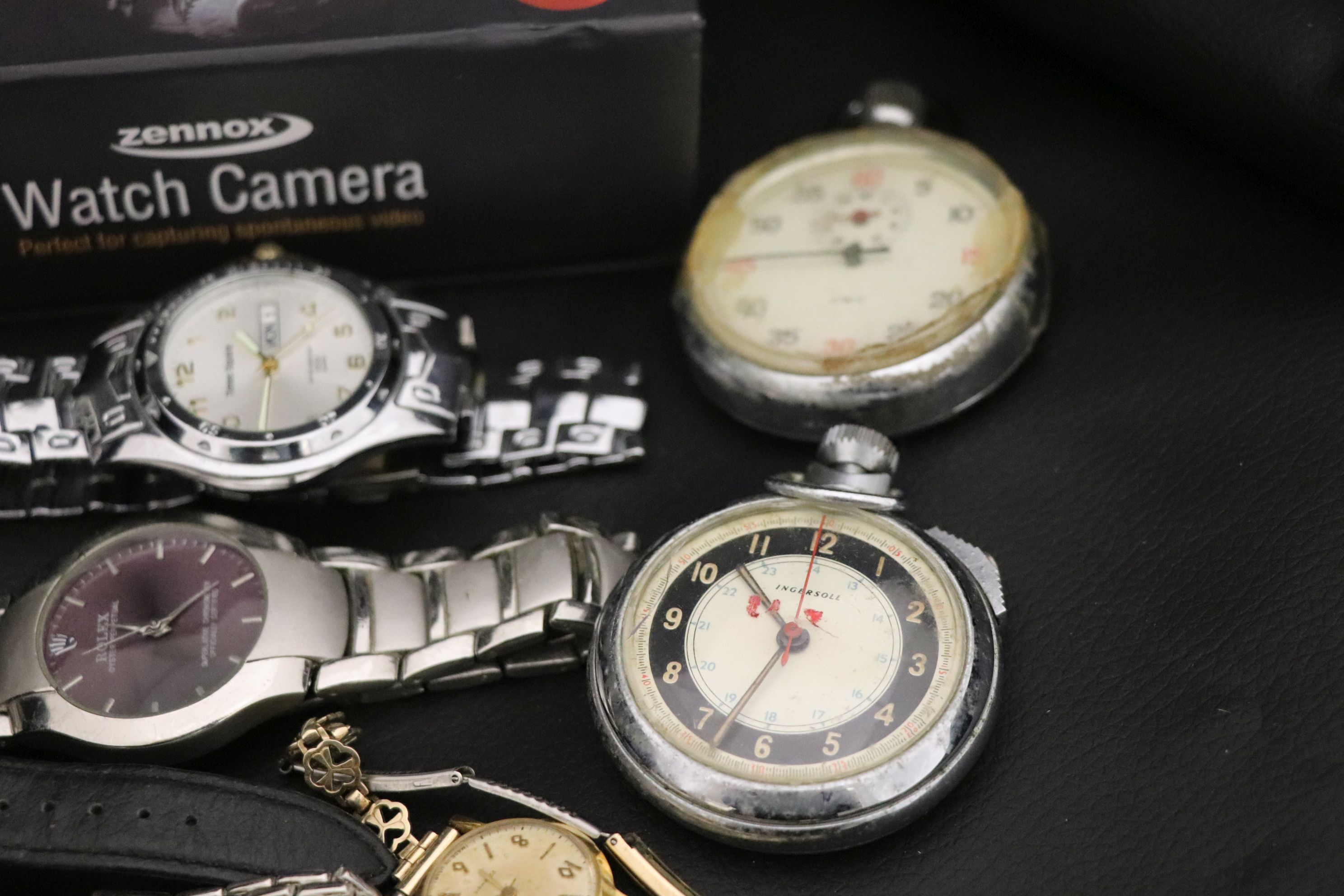 A collection of wristwatches and chrome plated pocket watches to include Ingersoll, Zennox watch - Image 3 of 4
