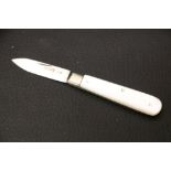 Small Mother of Pearl Folding Fruit Knife with Silver Blade, Sheffield 1907