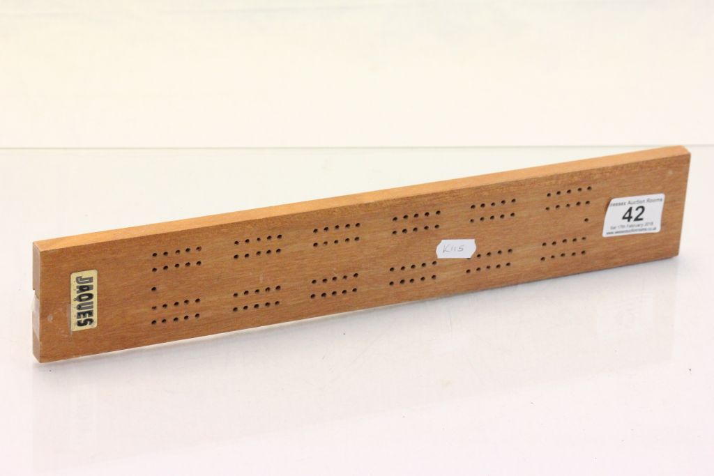 Jaques of London Cribbage Board and Pegs