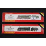 Two boxed Hornby OO gauge locomotives to include R154 SR King Arthur Class N15 4-6-0 Sir Dinadan and