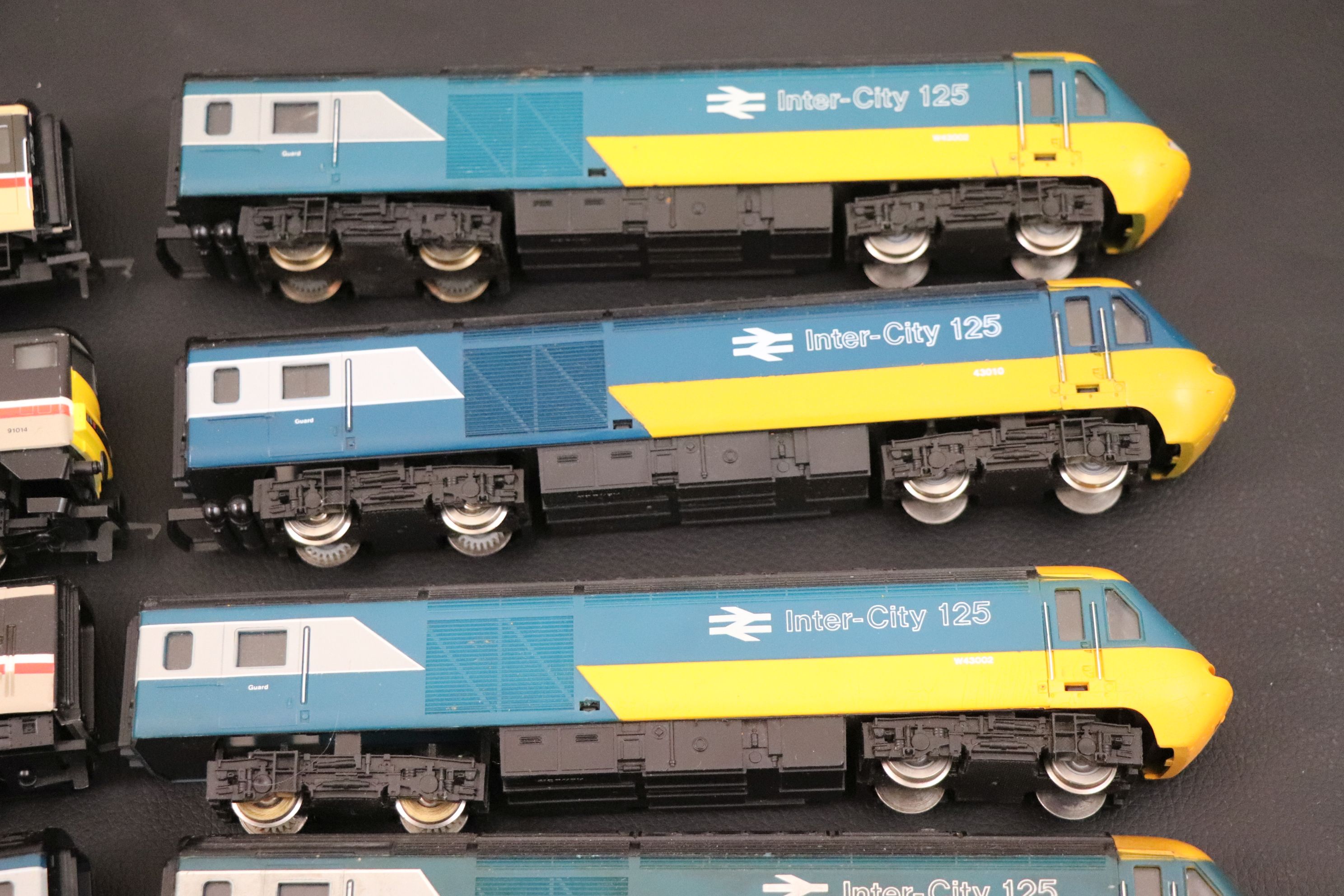 Eleven Hornby OO gauge Inter City 125 engines - Image 3 of 6