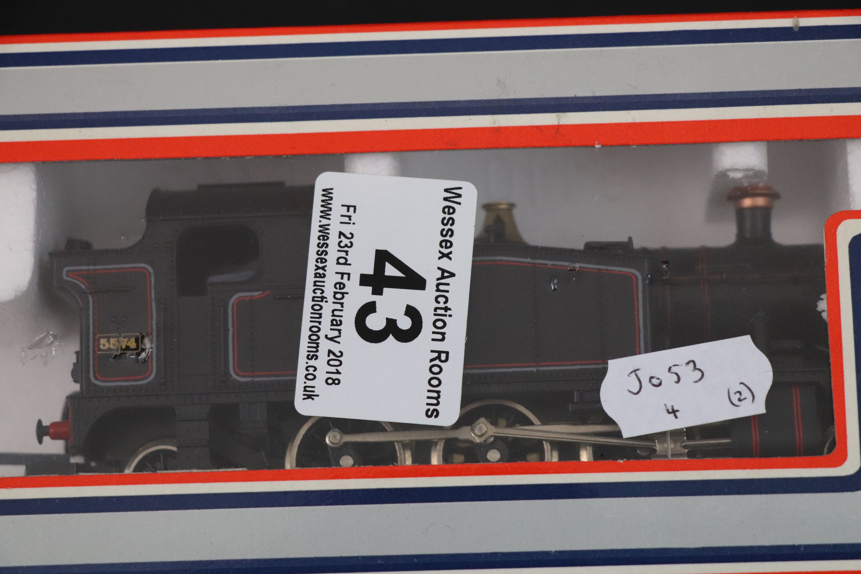 Two boxed OO gauge locomotives to include Airfix 541514 Prairie Tank Locomotive 2-6-2 BR Black - Image 2 of 4