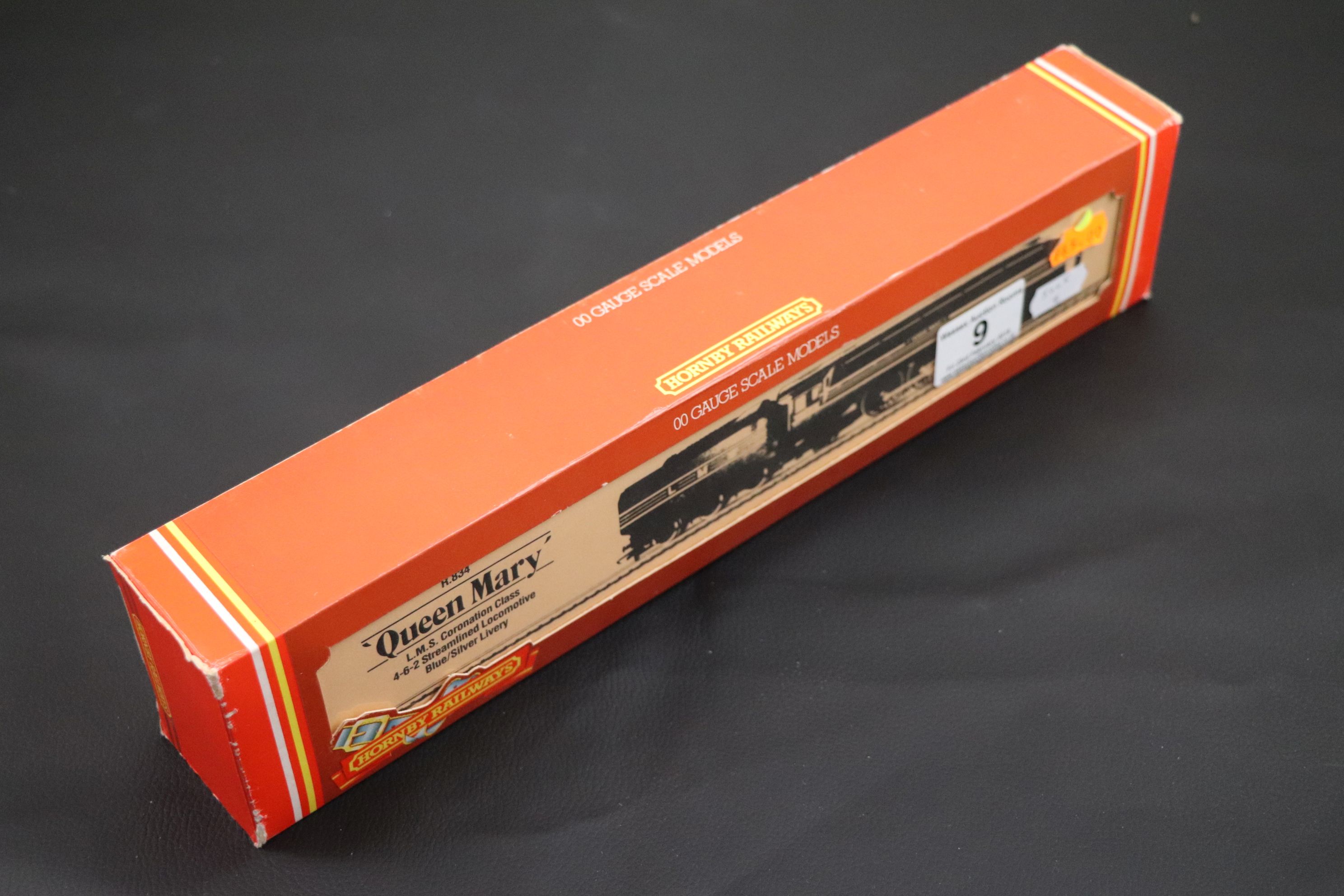 Boxed Hornby OO gauge R834 Queen Mary LMS Coronation Class 4-6-2 Streamlined Locomotive blue/ - Image 3 of 5