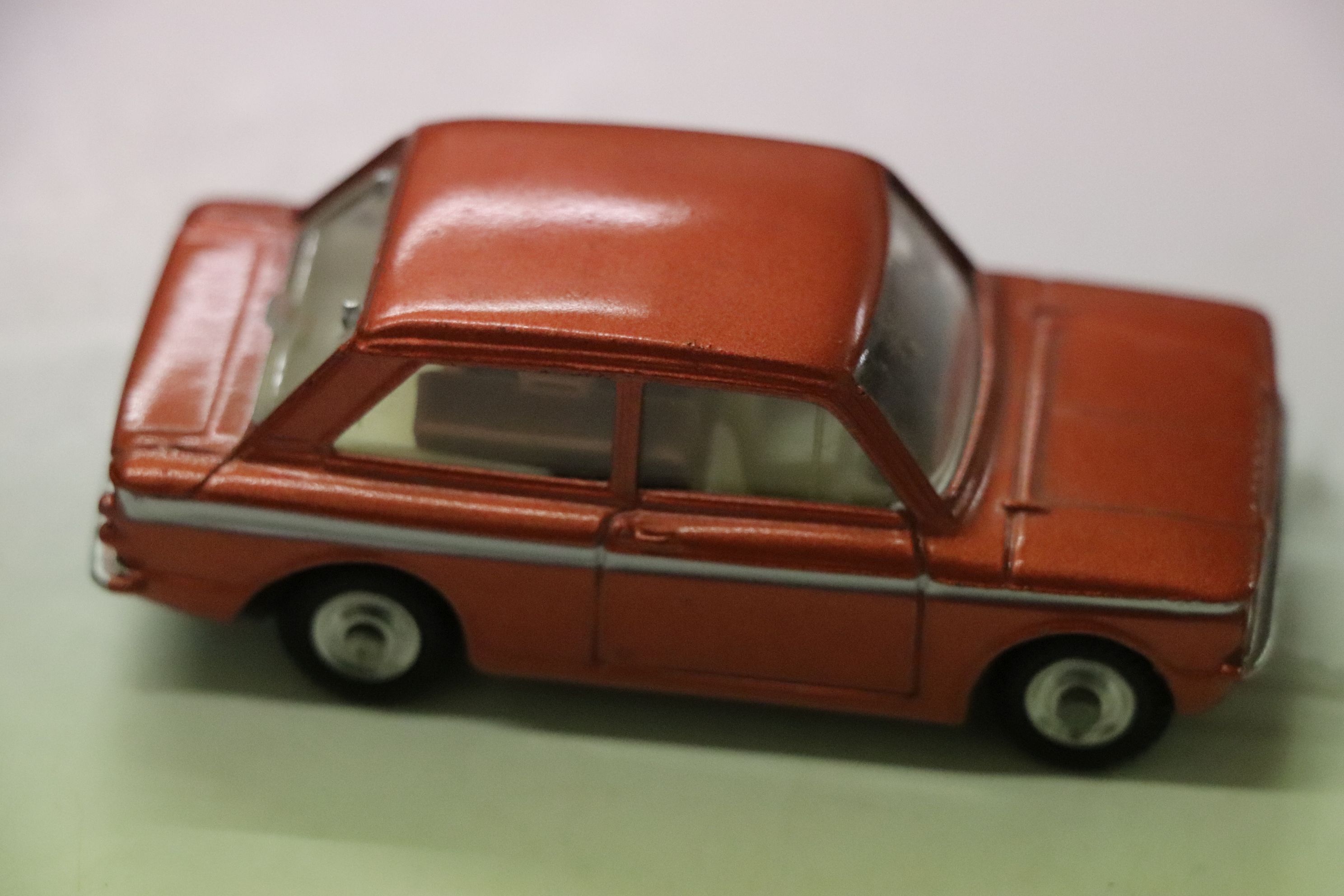 Boxed Corgi 251 Hillman Imp diecast vehicle in metallic bronze with white middle stripe, with - Image 3 of 7