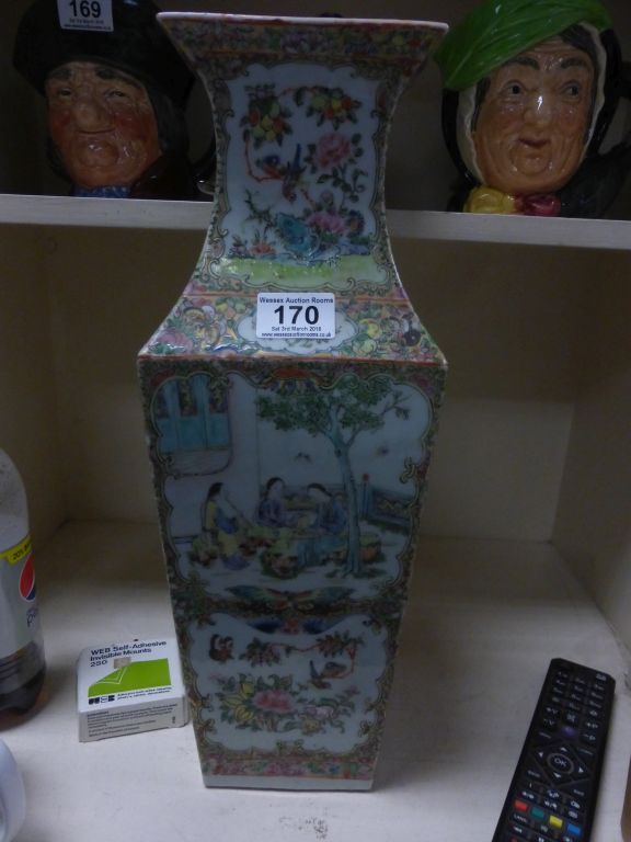 Chinese Famille Rose vase with hand painted scenes - Image 7 of 21