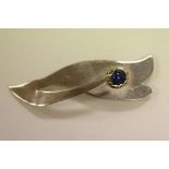 Contemporary Silver Hallmarked Brooch set with a Blue Cabochon Stone, London 1988, John Huddlestone