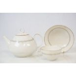 Noritake Ivory China Glorianna pattern Dinner service