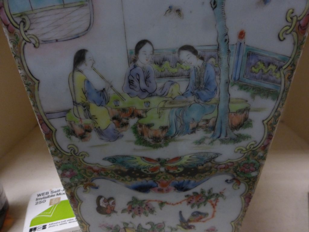 Chinese Famille Rose vase with hand painted scenes - Image 8 of 21