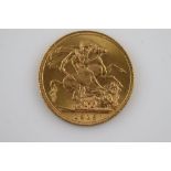 A George V 1915 full sovereign, George and the Dragon