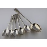 Five Edwardian silver rat tail pattern serving spoons, London 1907 Holland, Aldwinckle & Slater,