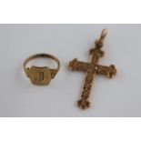 A Victorian 9ct rose gold crucifix pendant, engraved stylised foliate decoration, approximately 30mm