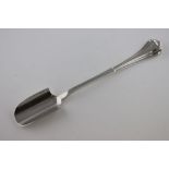 An Edwardian silver stilton scoop, Sheffield 1908 Atkin Brothers, flared finial of ogee form, Rd No.