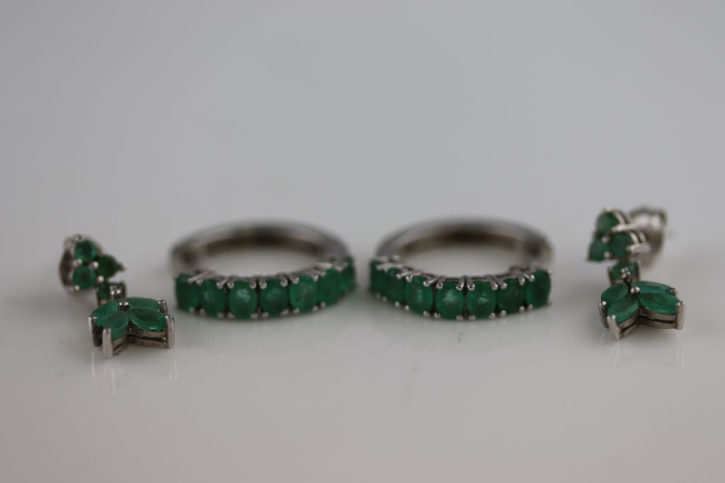 A pair of emerald silver stylised leaf drop stud earrings, marquise shaped and round mixed cut - Image 2 of 4