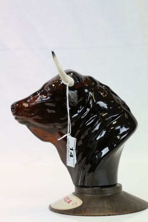 Vintage full novelty bottle of Gran Gorman Sangria in the form of a Bull - Image 2 of 3