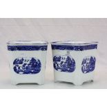 Pair of 19th century Minton Planters decorated with Willow Pattern