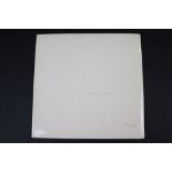 Vinyl - The Beatles - White Album, No. 556 (Apple PMC 7067/8), top loading with black inners, poster