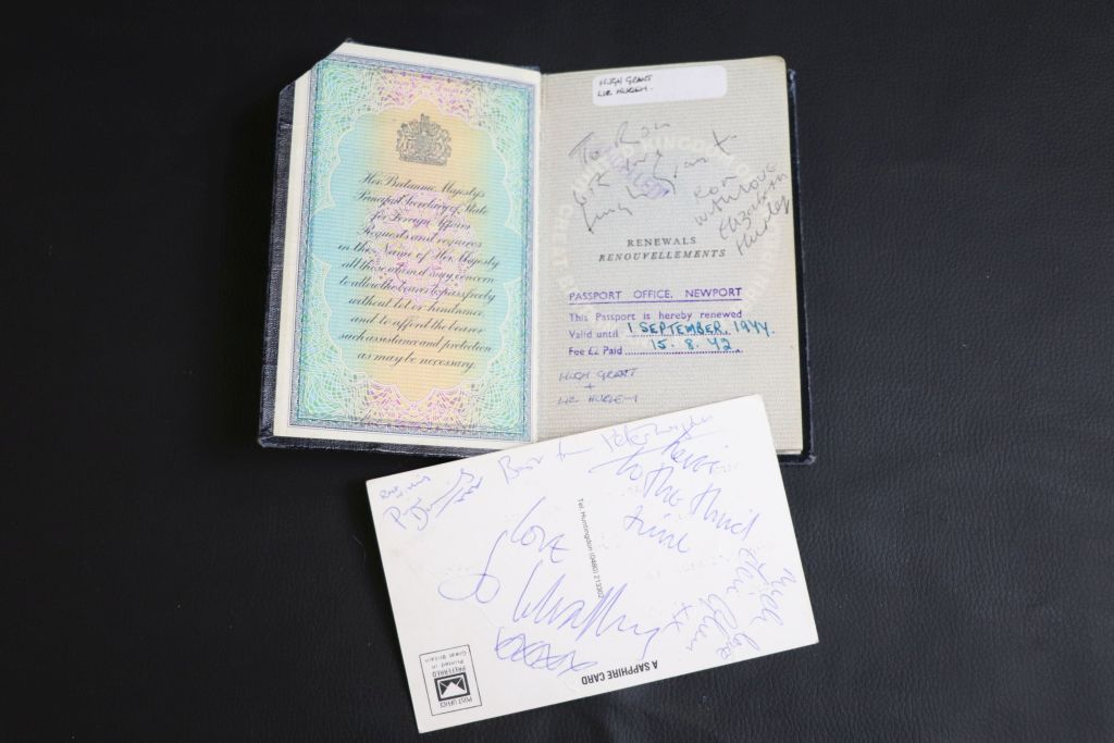 TV & Film Autographs - Passport containing a collection of autographs that feature Hugh Grant, Liz - Image 2 of 12