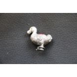 Silver pin cushion in the form of a duck