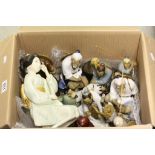 Box of Oriental ceramic figures