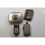 Silver vesta case, makers marked indistinct, Birmingham, white metal vesta case with central