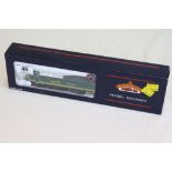 Boxed Bachmann OO gauge 32752 DCC Ready Class 57/0 Diesel 57602 First Great Western Restormel Castle