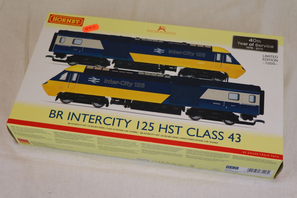 Boxed ltd edn Hornby R3403 BR Intercity 125 HST Class 43 '40th Year of Service' Train Pack with