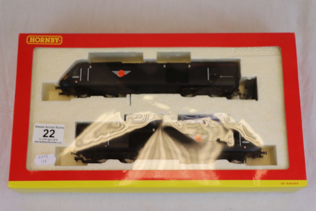 Boxed Hornby OO gauge DCC Ready R2705 Grand Central Trains Class 43 HST - Image 2 of 4