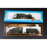 Two boxed OO gauge engines to include Mainline Railways 37058 0-6-0 2251 Class Collett Locomotive