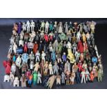 Star Wars - Excellent collection of 105 (approx.) original figures with many accessories to